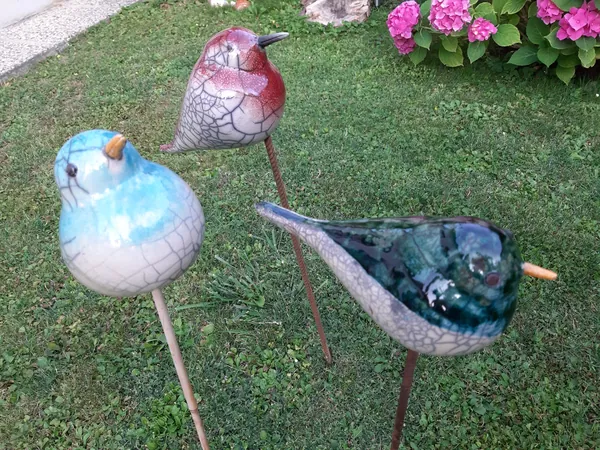 Vögel Gartendekoration